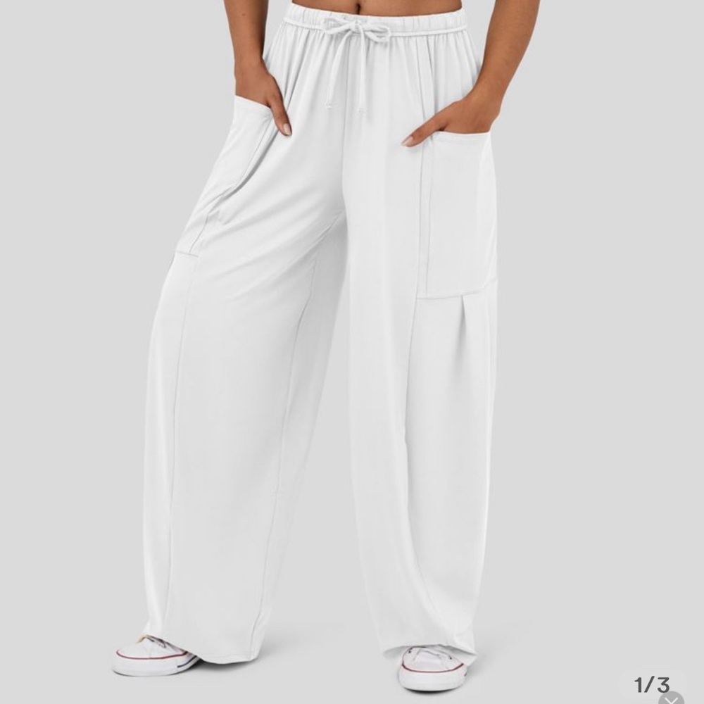 halara flowy pants